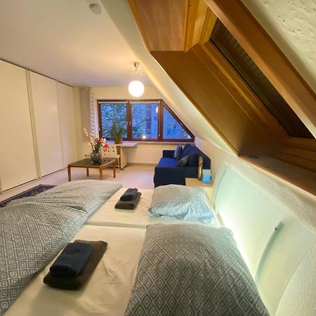 Gartenblick-Oase: Obergeschosswohnung In Hamburg Exterior foto